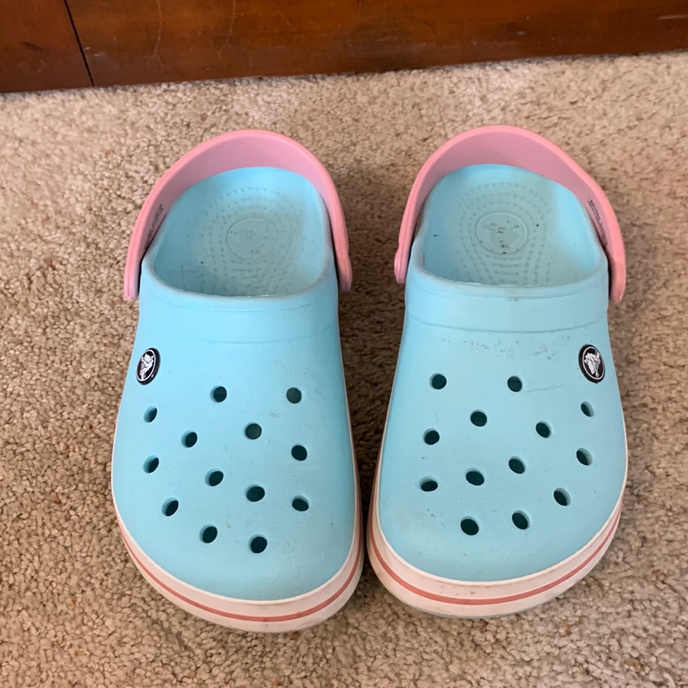 Crocs